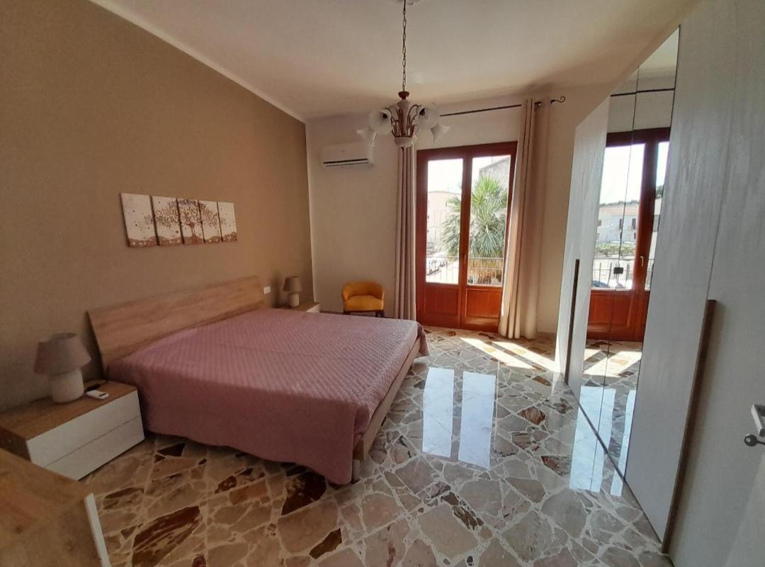 شقة Little Italy كاستيلاّماري ديل غو المظهر الخارجي الصورة